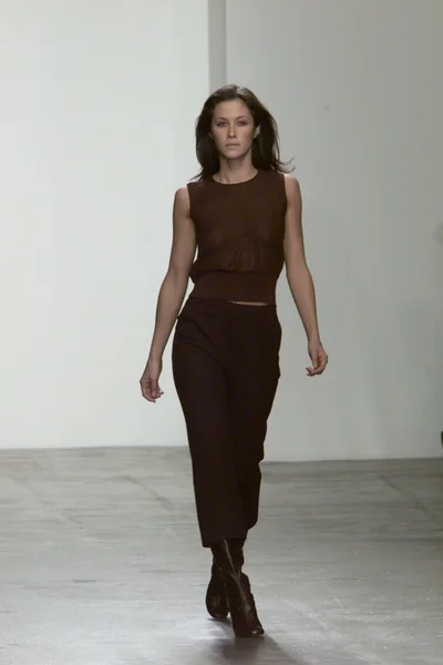 Look 35